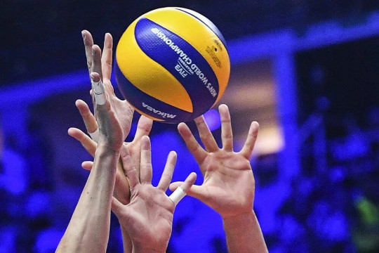 Institutimizda tahsil olayotgan barcha bosqich talaba-qizlari o'rtasida "Voleybol" sport turi bo'yicha "Vazir kubogi" musobaqasiga start berildi.