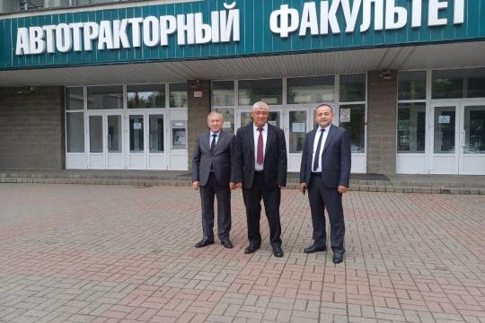 The delegation of the institute communicated with the officials of the Belarusian National Technical University