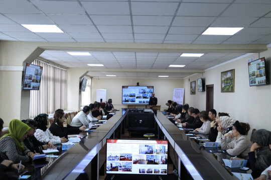 Namangan muhandislik-qurilish institutida Davlatobod tumanidagi  maktablar vakillari bilan uchrashuv bo‘lib o‘tdi