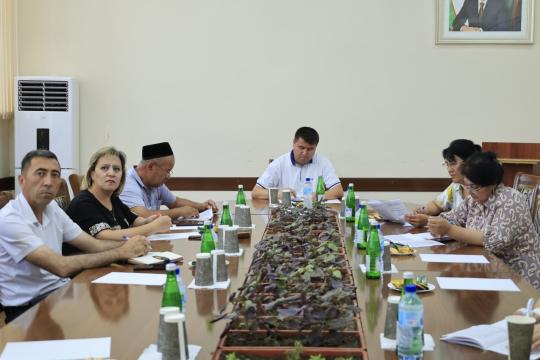 “Kasbiy koʻnikma va mahoratni oshirish tadqiqot markazi”da  navbatdagi muhokama seminari tashkil etildi