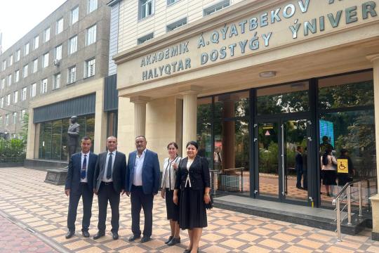 NamMQI delegatsiyasi Qozogʻistonda akademik Kuatbekov nomidagi xalqlar doʻstligi universiteti faoliyati bilan tanishdi