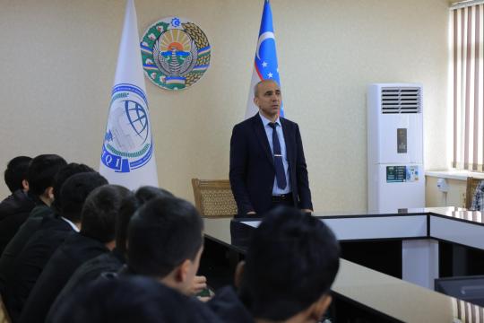 Muhandislik kommunikasiyalari fakul'teti talabalari ishtirokida “Ogohlikni men qanday his etaman” mavzusida davra suhbati tashkil etildi