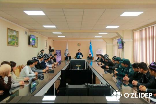 The proposal of Namangan students to organize a trip to the Oliy Majlis building was supported