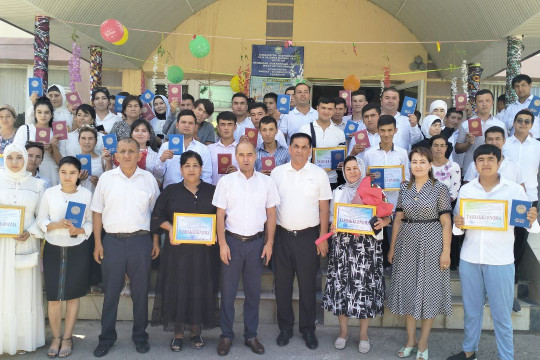 An event called "White road, graduate!"  was held at the Uchkurgan Industrial Technology Technical College