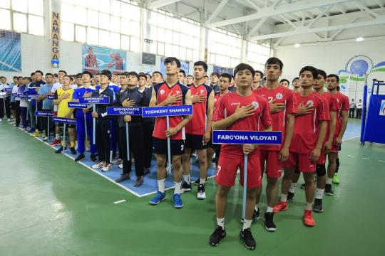 NamMQI sport majmuasida “Talabalar ligasi” voleybol boʻyicha oʻgʻil bolalar oʻrtasida final bosqichi oʻyinlari boshlandi