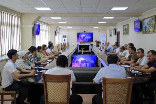 "Political Enlightenment Hour" was held for professors, employees and tutors of the institute