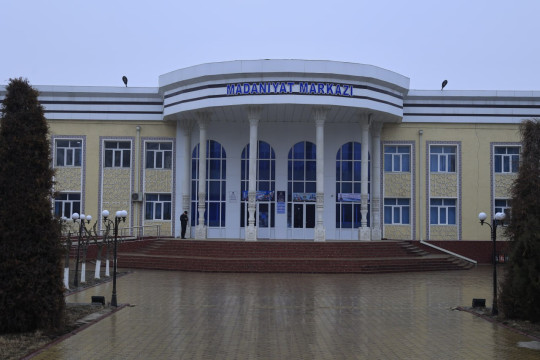 Representatives of the Namangan Engineering-Construction Institute met with officials of schools in Yangikurgan